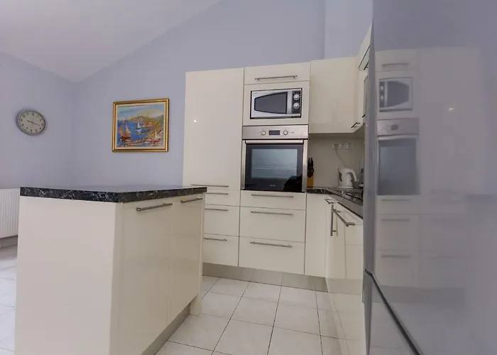 Mateo Appartamento Traù